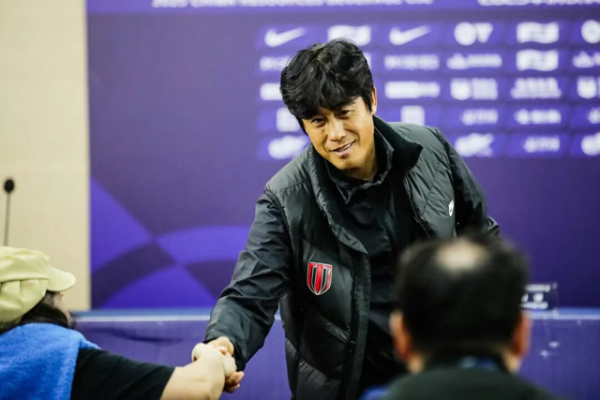 徐正源与蓉城离婚内幕：因公开矛盾被里面科罚，斗殴国安是假音信