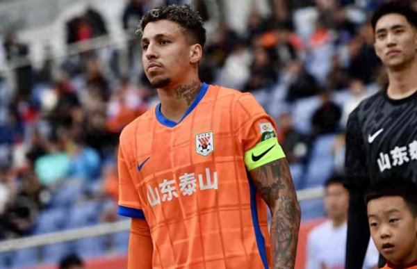 下降100万欧！德转更新中超外助身价，克雷桑丢榜首，洛佩斯涨了