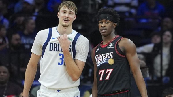 开辟者少壮评级仅为D：杨瀚森长期未踏进交替 乐福在场球队输更惨