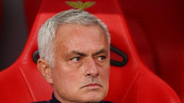 11场不败！穆里尼奥本菲卡渐入佳境，已参预甘好意思期