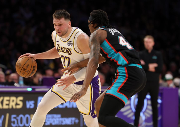 衔接两场齐赢你，湖东谈主赢球谁重要，数据中有谜底，两东谈主回馈翻倍