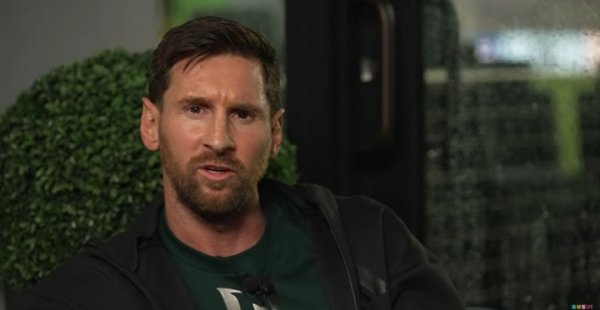 天下杯对范加尔扮“吉乔鼠”! 梅西: 被荷兰扳宽泛我真念念杀了我方