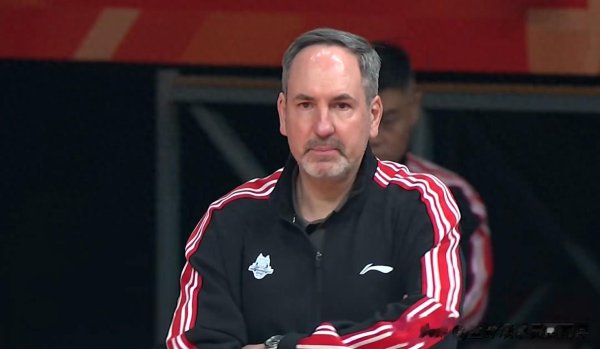 梗阻易! 山东加时擒鱼腩, 洋帅也不咋样, 陈林坚哑火, 陶汉林2双