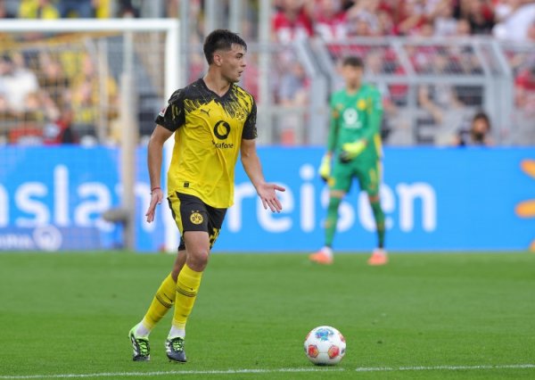 德天外：切尔西可能冬窗调回安塞尔米诺，凯尔已盘曲阐明有此可能